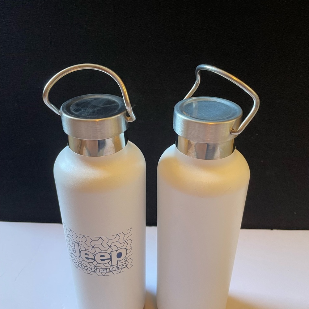 2 Jeep Wrangler stainless steel water bottles. Great condition. - Picture 8 of 9